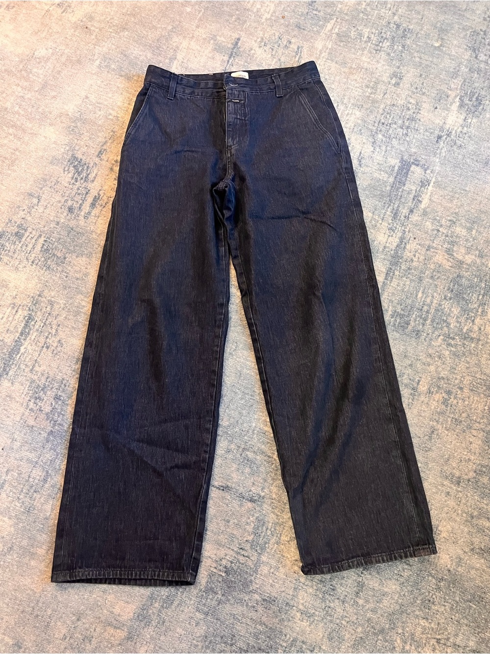 CLOSED Jeans. Jurdy model. Dark Blue Straight-Leg Jeans. Size 27.